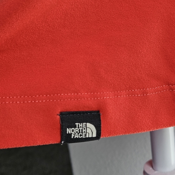 The North Face Flash Dry Red Hooded‎ Long Sleeve Dress, Size Small - Picture 4 of 10